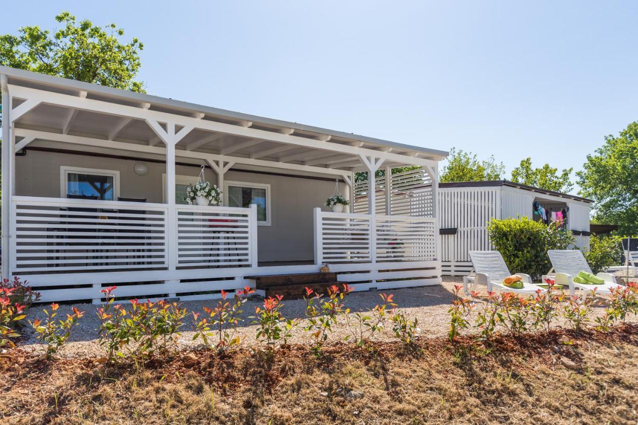 Zelena Laguna Mobile Homes Mugeba Exteriér fotografie