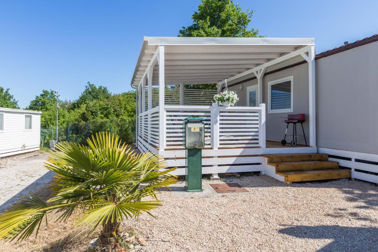 Zelena Laguna Mobile Homes Mugeba Exteriér fotografie