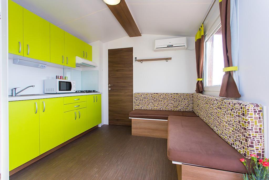 Zelena Laguna Mobile Homes Mugeba Exteriér fotografie